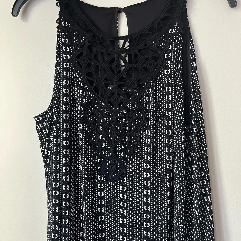 Beautiful dress - Picture 2 of 4